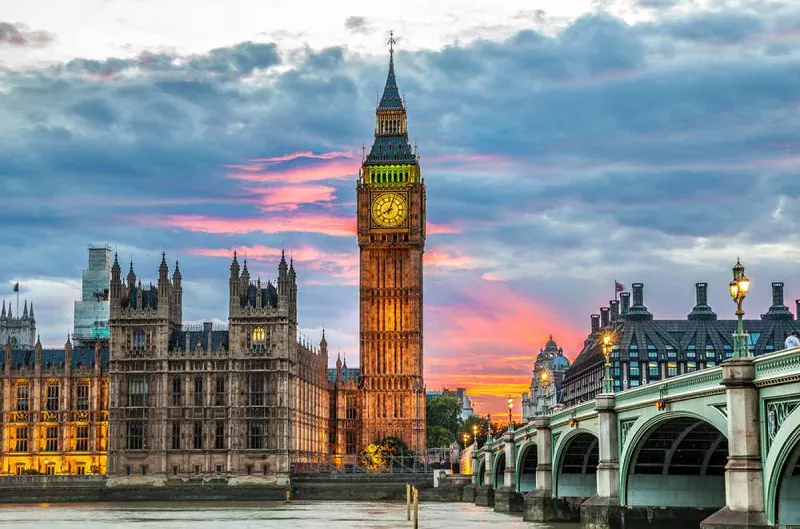 Kiến trúc tháp đồng hồ Big Ben có gì đặc biệt?